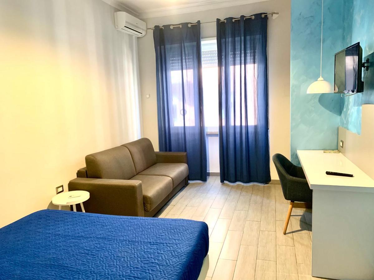 Flyresidence Неаполь Экстерьер фото